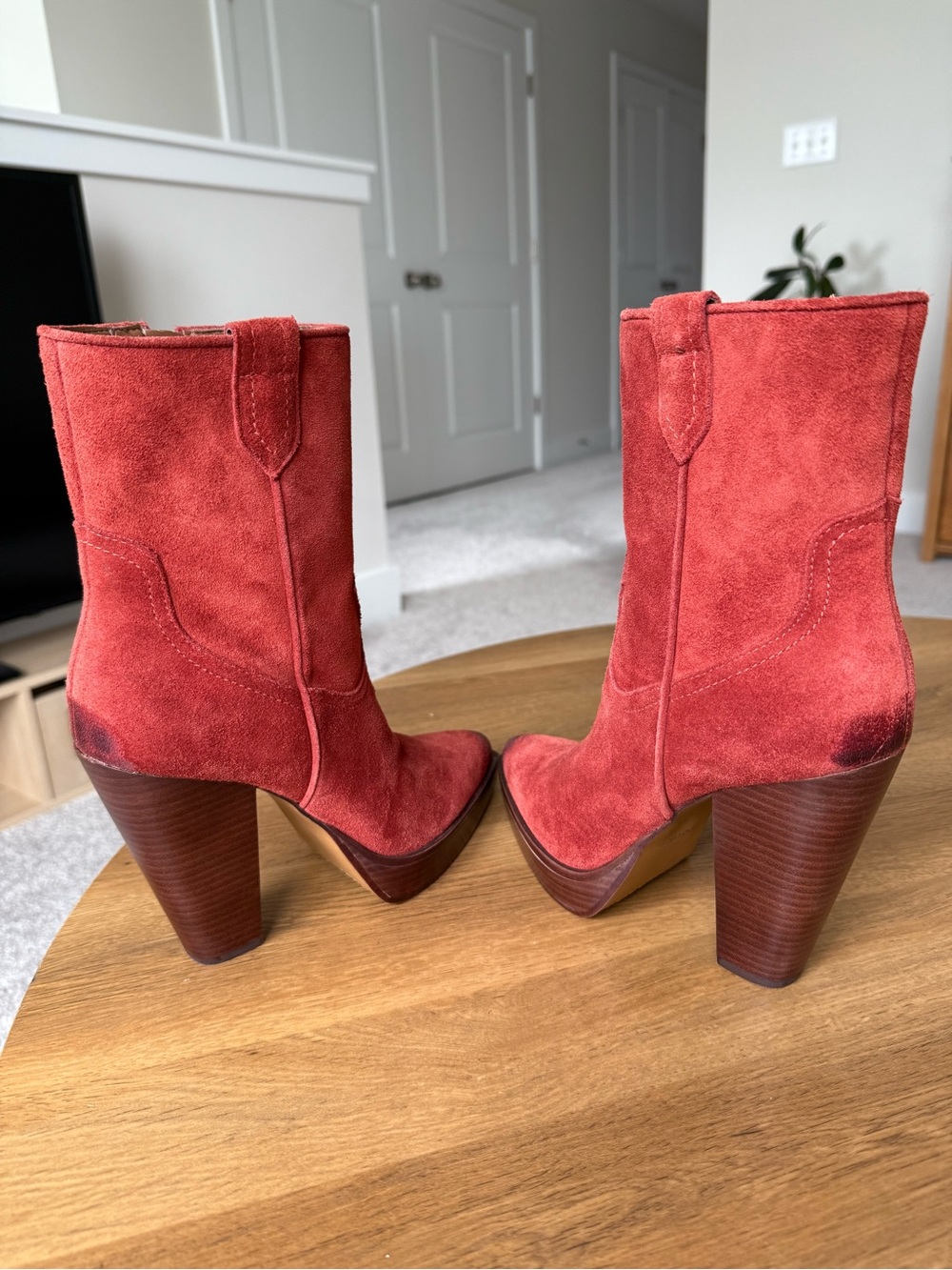 Vince Camuto Ninkisha Suede Western Heeled Boots Ketchup Red US 8 EU 38.5 NWOT - Picture 5 of 14